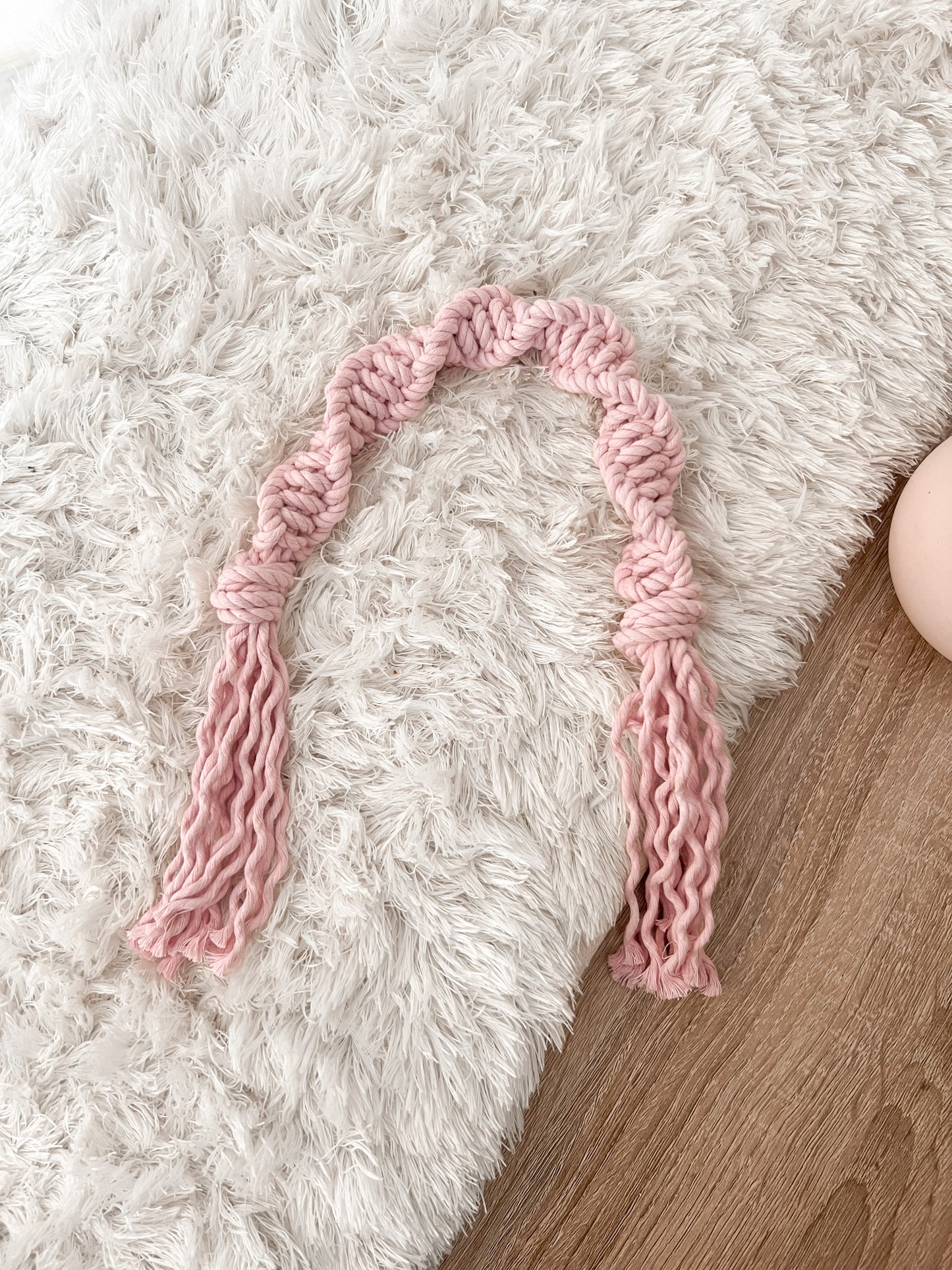 “Peony” Macrame Tug Dog toy