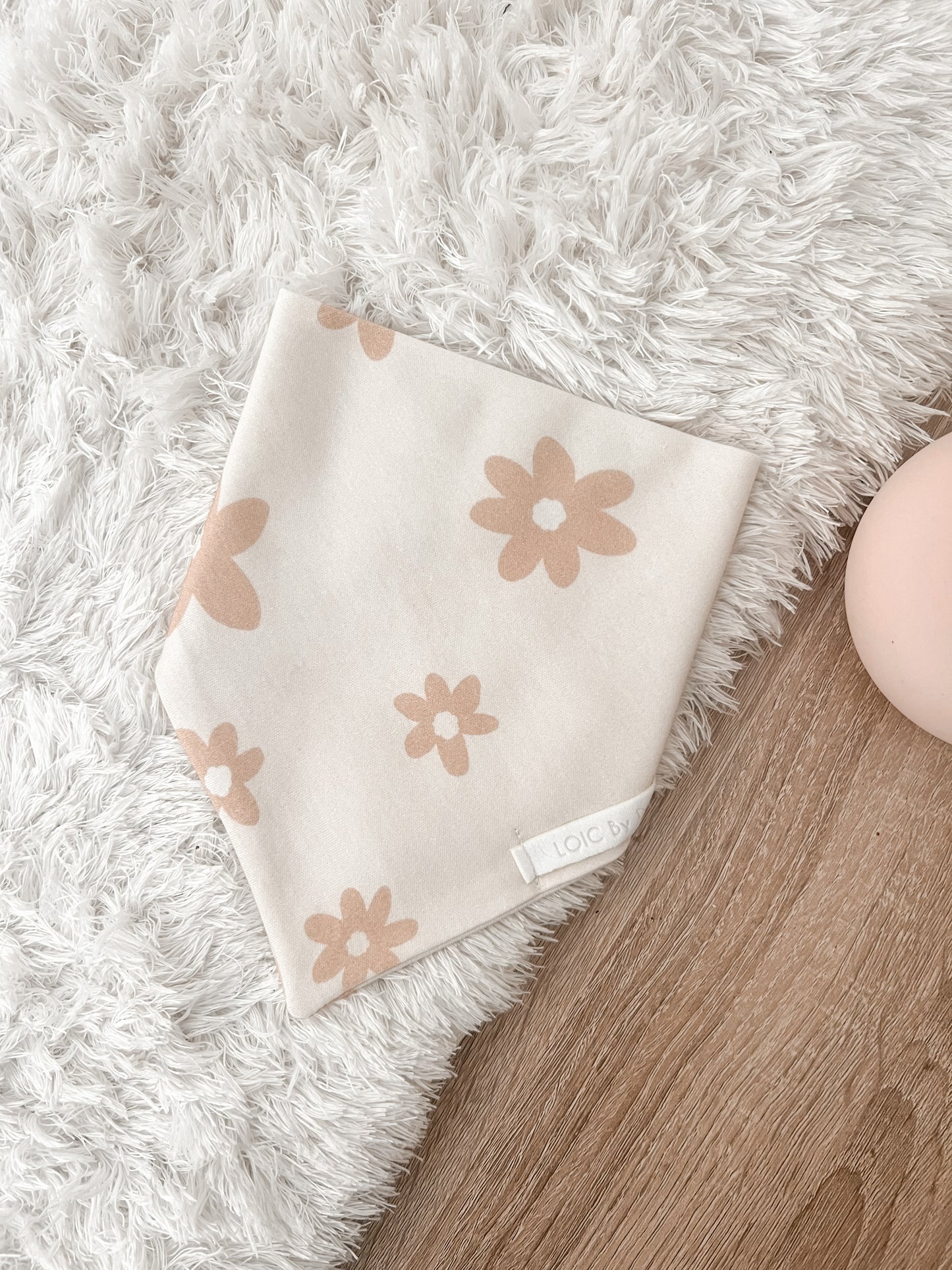 “𝘓𝘪𝘵𝘵𝘭𝘦 𝘋𝘢𝘪𝘴𝘺 “ Bandana- Summer Bandana