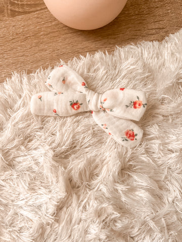 Love Notes Hair Bow - Valentines Collection