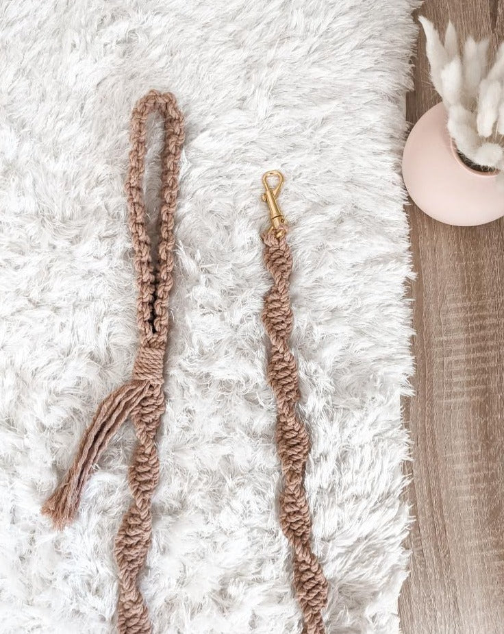 Pink Sand Macrame Leash